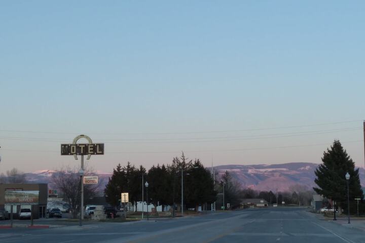 Horseshoe Bend Motel