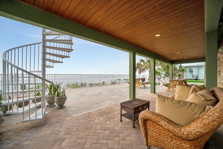 Stones Throw Beachfront Luxury Suites