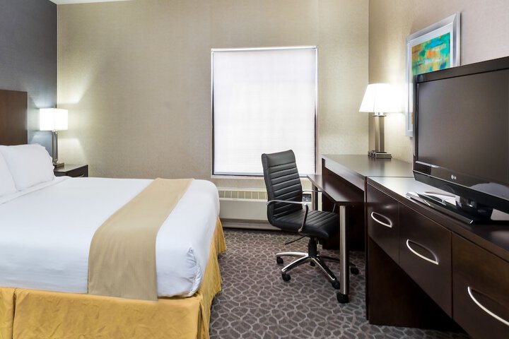 Room 19 of 45