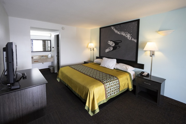 Ocean Breeze Inn