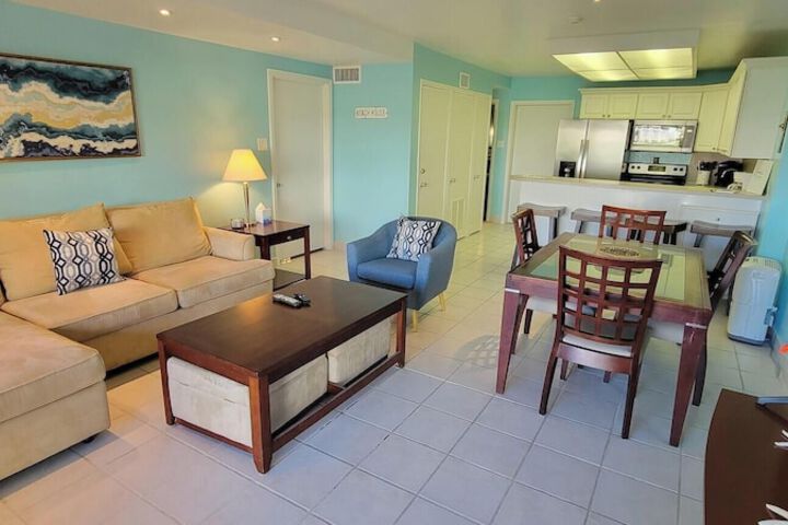 Room 83 of 125