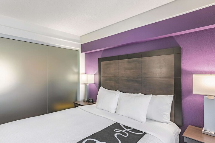 La Quinta Inn & Suites by Wyndham Denver Tech Center
