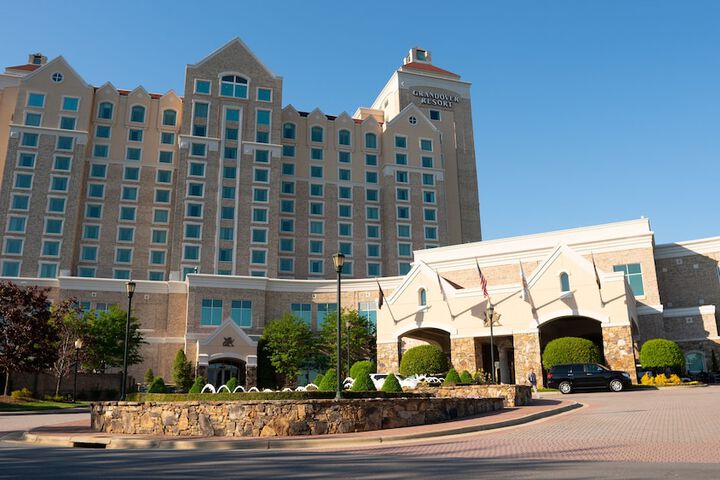 Hotel 35 of 175