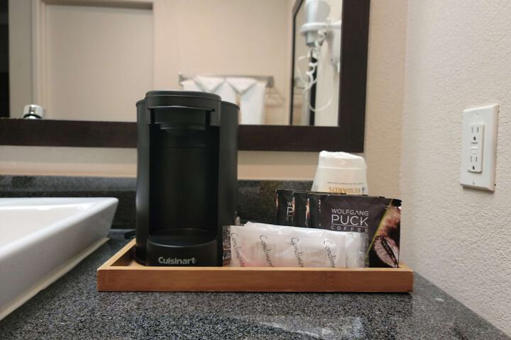 Room 18 of 29