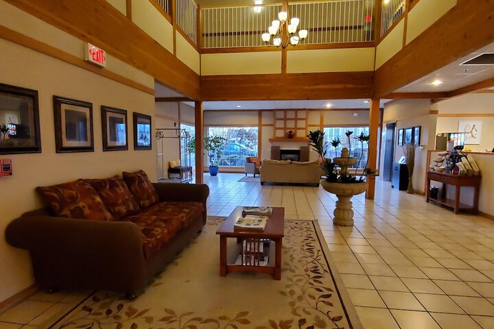 Hotel Interior 11 of 70