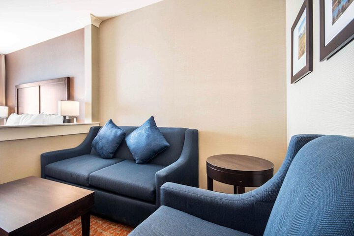 Room 20 of 36
