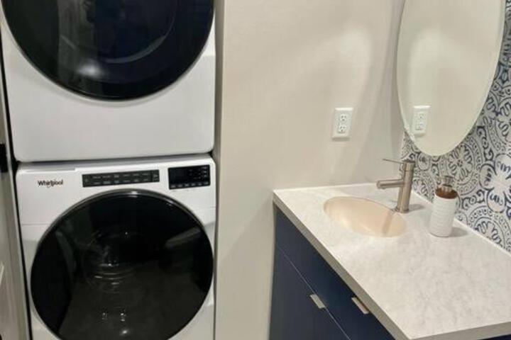 Downtown 2BR Apartment