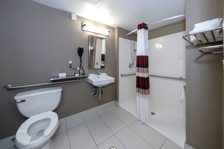 Room 15 of 51