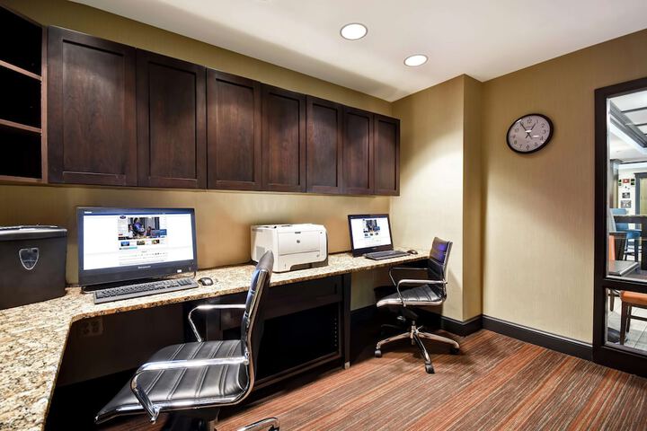 Business Center 97 of 97