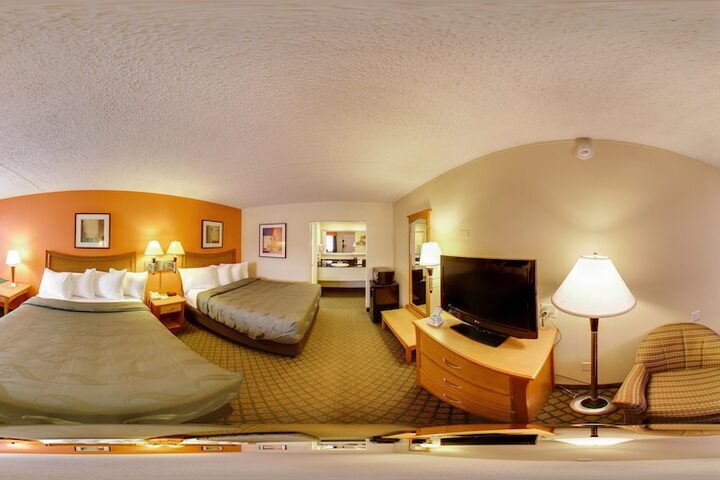 Room 21 of 40