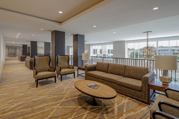 Hotel Madison & Shenandoah Conference Ctr