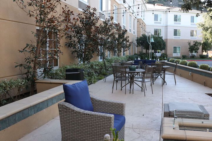 Hilton Garden Inn Calabasas
