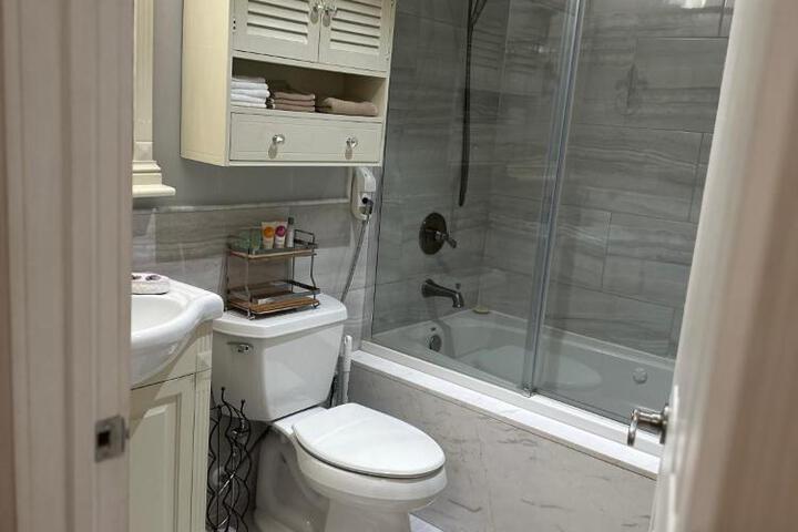 Roomy Recently Renovated Apt.