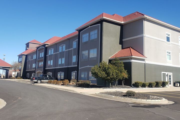 Hotel 3 of 27
