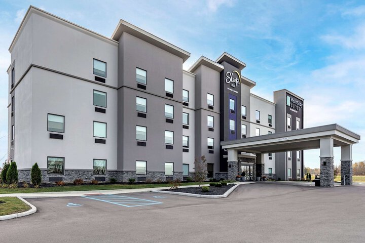Hotel 2 of 24