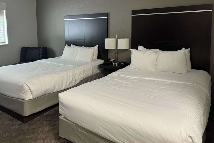 Room 14 of 35