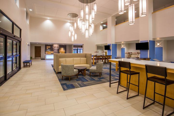 Hotel 2 of 39