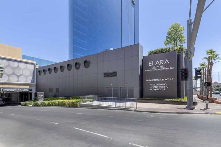 Hilton Grand Vacations Club Elara Center Strip Las Vegas