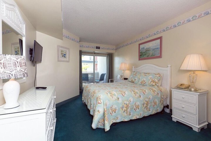 Watsons Regency Suites