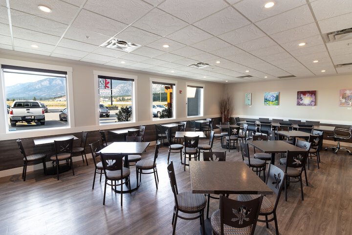 The Kanata by BCMInns Invermere