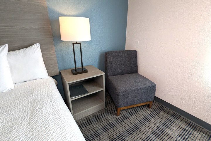 Room 21 of 29