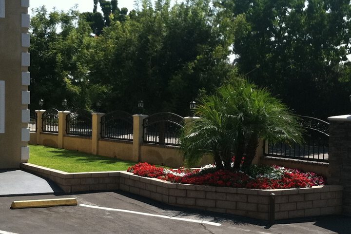 Property Grounds 66 of 66