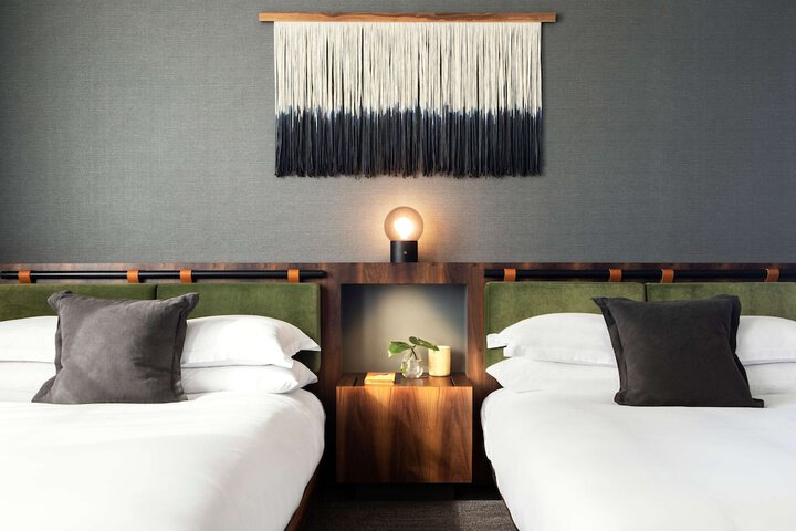 Room 46 of 60