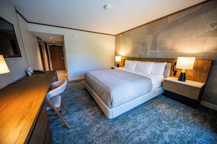 Room 106 of 138