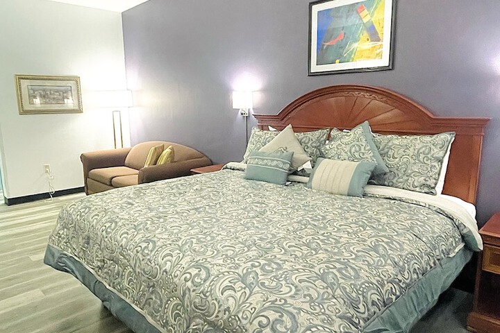 Grand Vista Hotel and Suites