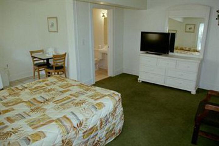 Holliday Inn of Folly Beach