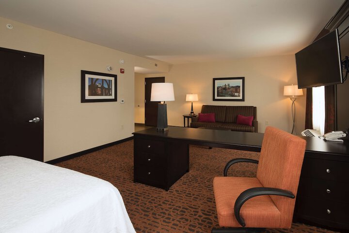 Room 37 of 57