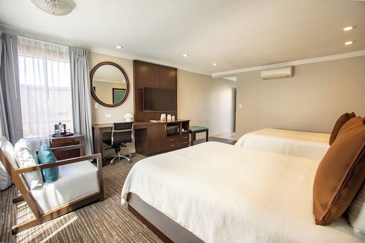 Room 35 of 42