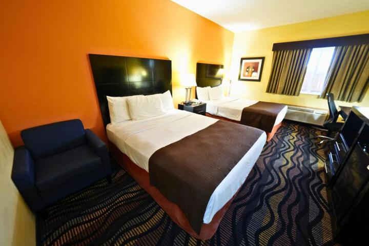 Rock Island Inn & Suites Streator IL
