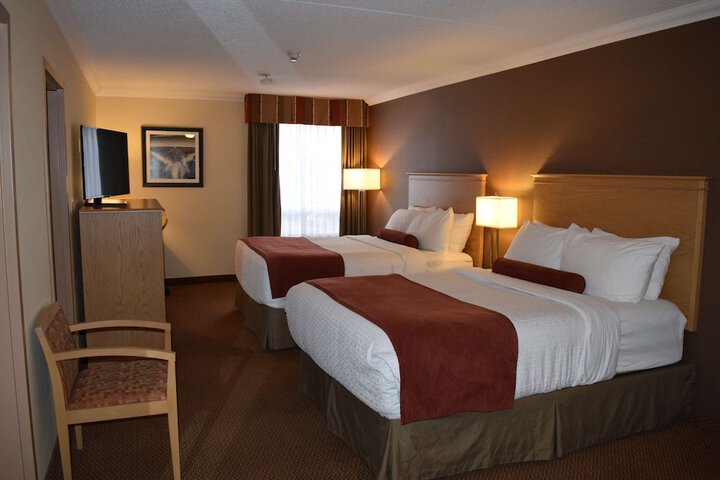 Room 105 of 153