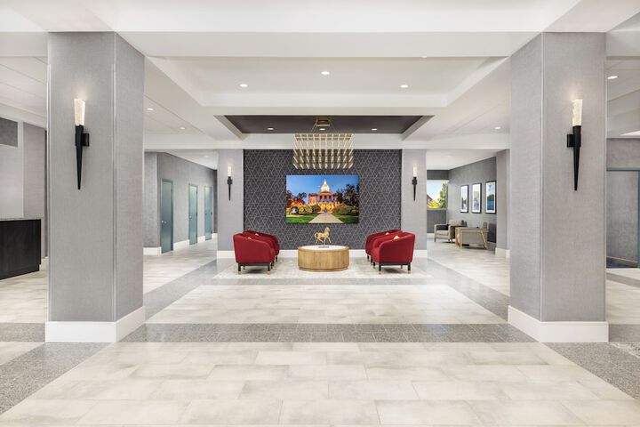 DoubleTree by Hilton Downtown Concord