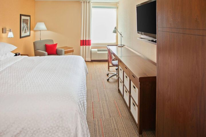 Room 7 of 17