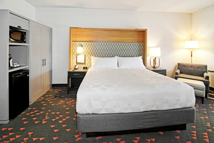 Room 70 of 155
