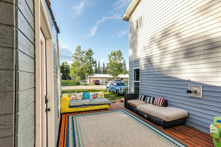 Delta Junction Rental w / Shared Pool & Hot Tub!