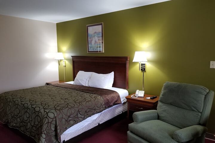 Briarwood Inn
