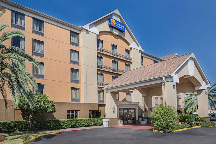 Comfort Inn & Suites Southwest Fwy at Westpark