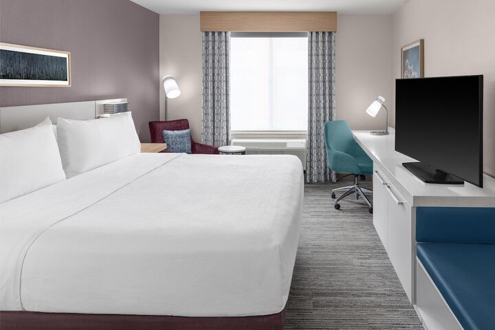 Hilton Garden Inn Queens / JFK Airport