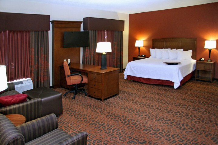 Room 21 of 52