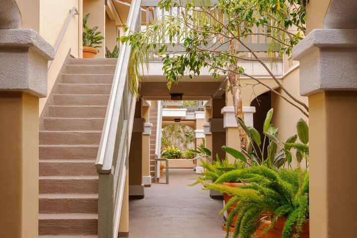 Hotel 6 of 52