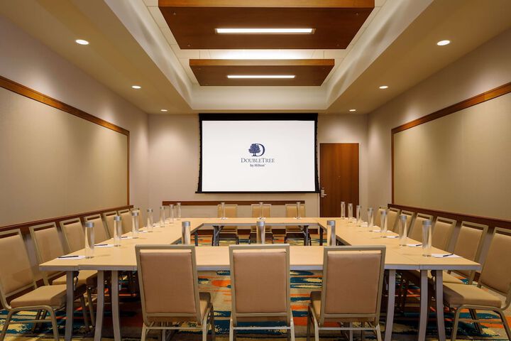 DoubleTree by Hilton Pittsburgh - Cranberry