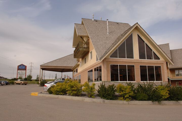 Hotel 4 of 33