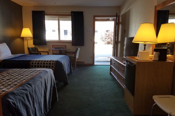 Room 15 of 42