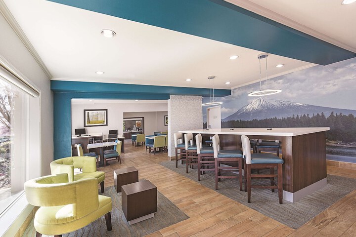 Hotel Interior 13 of 40