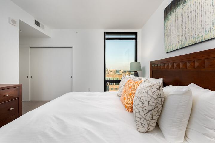 Global Luxury Suites at Reston Town Center