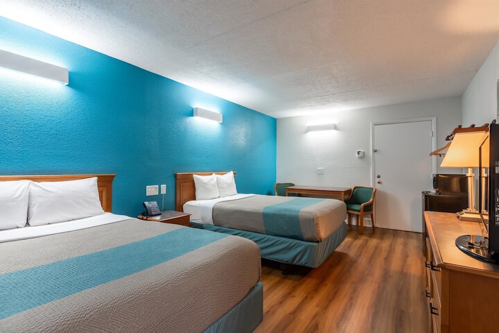 Room 38 of 48