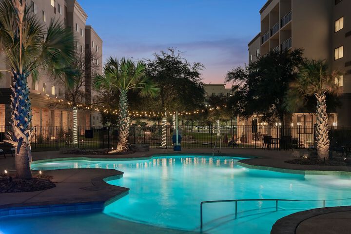 Pool 6 of 32
